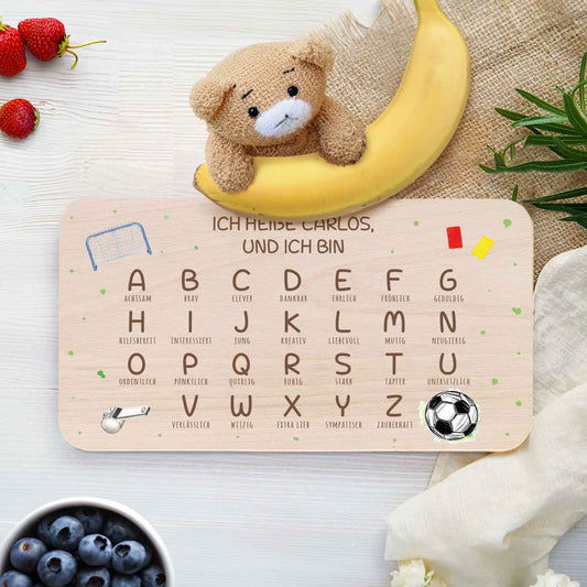 Frühstücksbrettchen mit Druckmotiv & Name - ABC Fußball