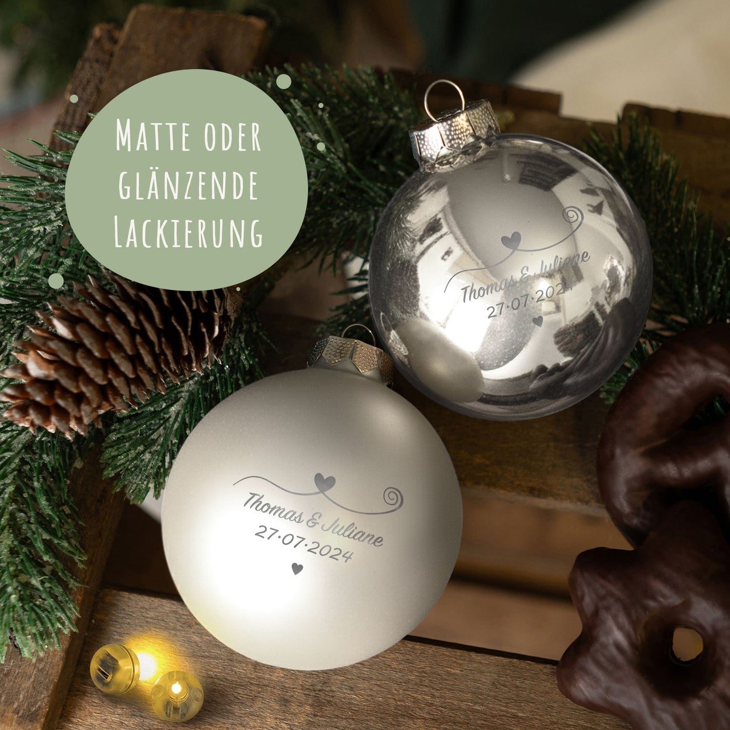 Gravierte Weihnachtskugel - Paar verliebt