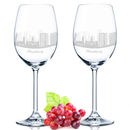 Leonardo Weingläser mit Hamburg Skyline Gravur im Set, elegante Gläser für Wein, von GRAVURZEILE gefertigt