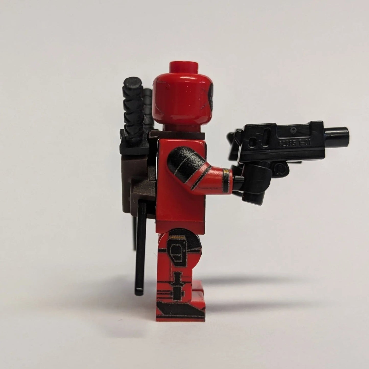 "Brickpool" Minifigur by MBB-Custom