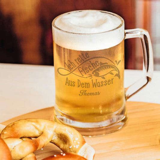 Montana Bierkrug mit Gravur "Ich rette Fische aus dem Wasser" mit Namen