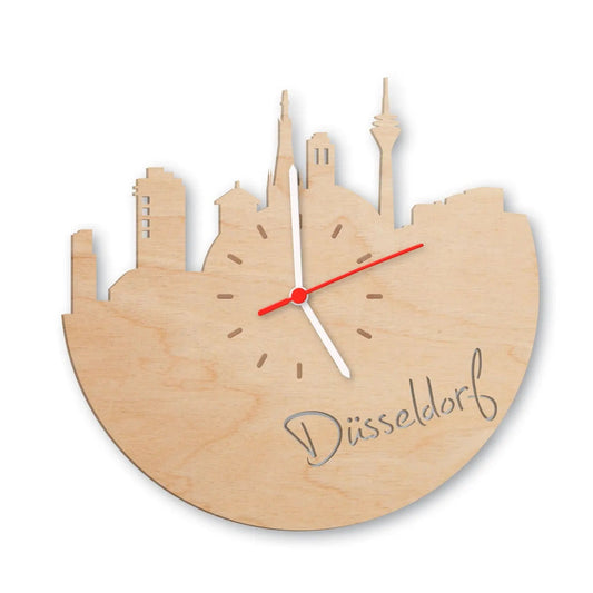 Wanduhr aus Holz Skyline Düsseldorf